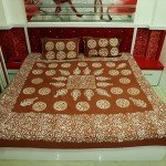 nutmeg-color-hand-block-batik-queen-size-bedsheet